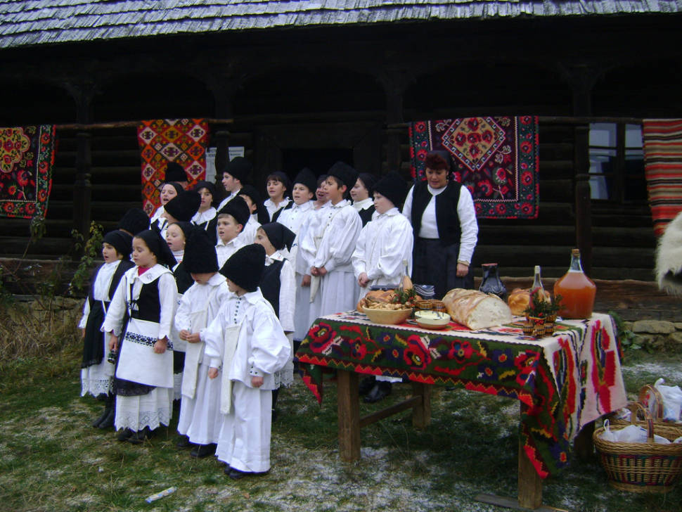 Carol Singing in Romania - Best Time