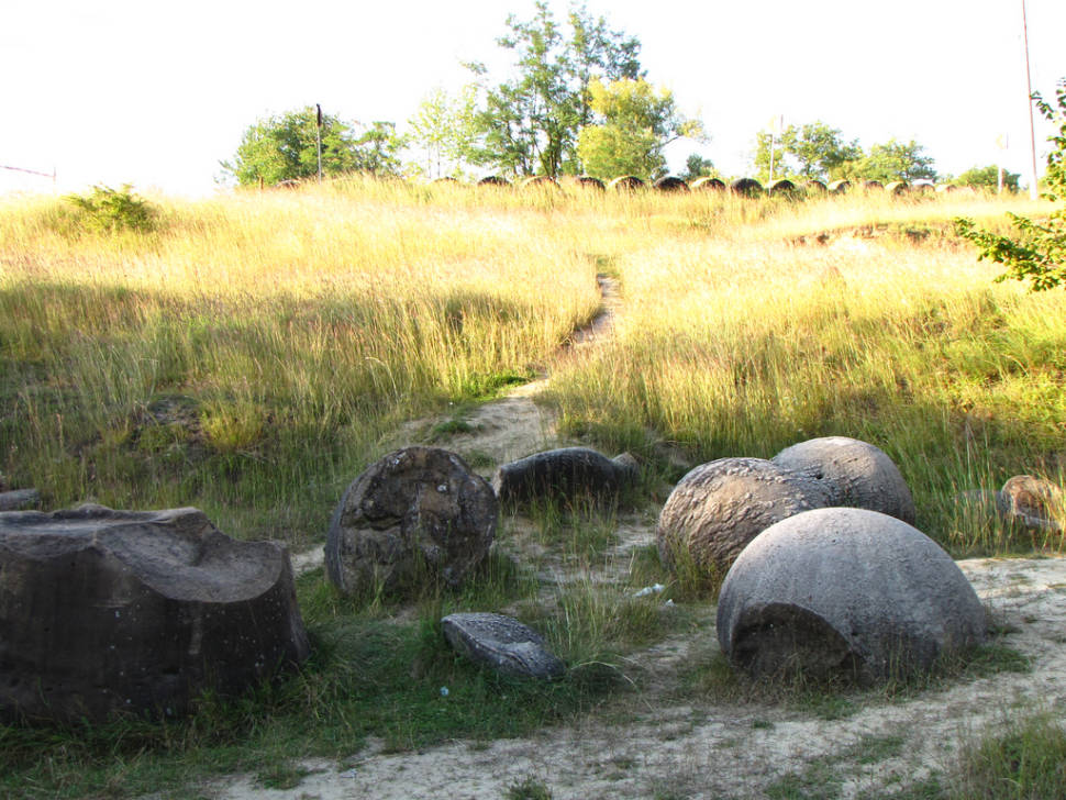 Best time for Growing Stones or Trovants