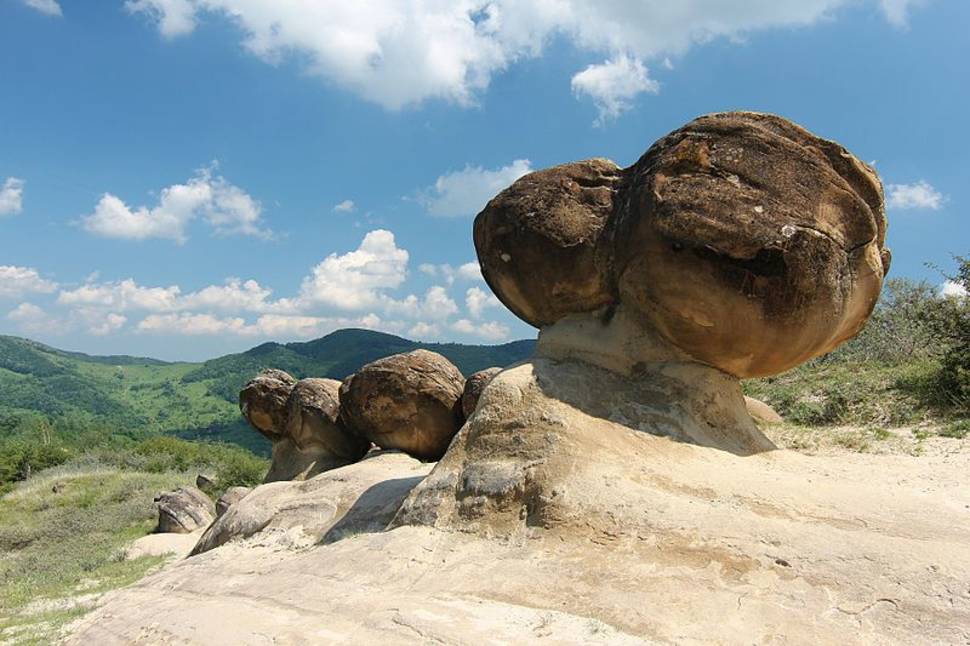 Growing Stones or Trovants in Romania - Best Time