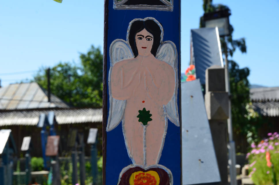 Best time for Merry Cemetery