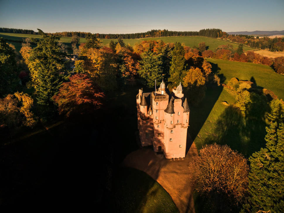 Autumnal Castles in Scotland - Best Time