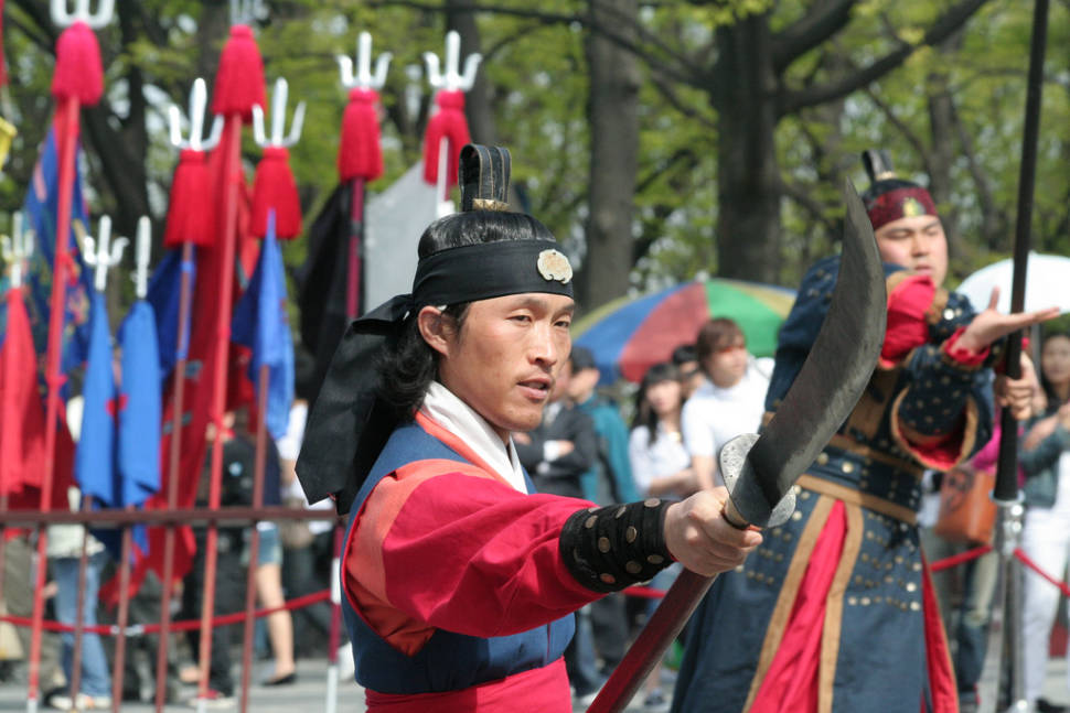 Korean Martial Arts Demonstrations in Seoul - Best Season