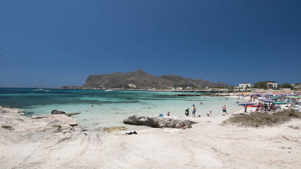 Beach Season in Sicily - Best Season