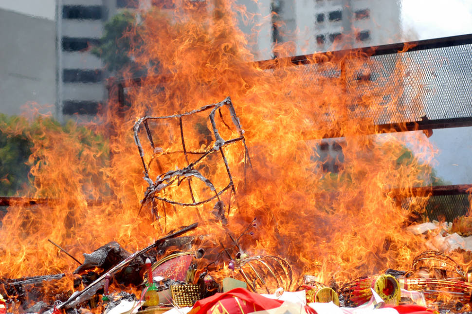 Best time to see Hungry Ghost Festival in Singapore