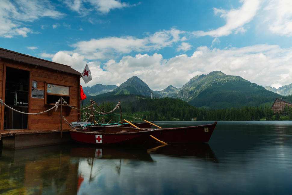 Boating on Štrbské Pleso in Slovakia - Best Time