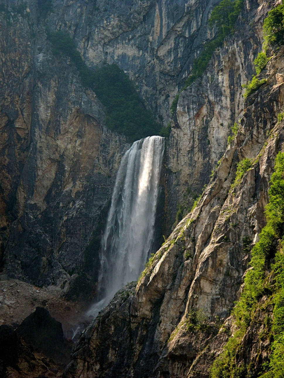 Boka Waterfall