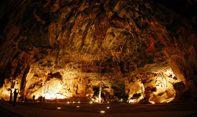Cango Caves in South Africa - Best Time