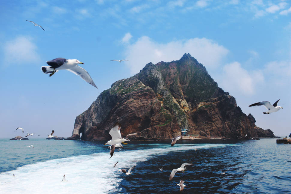 Best time for Liancourt Rocks (Dokdo) in South Korea
