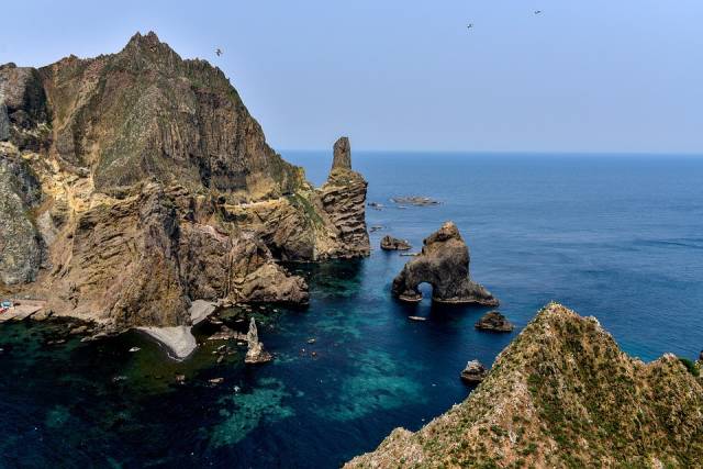 Liancourt Rocks (Dokdo) in South Korea - Best Time