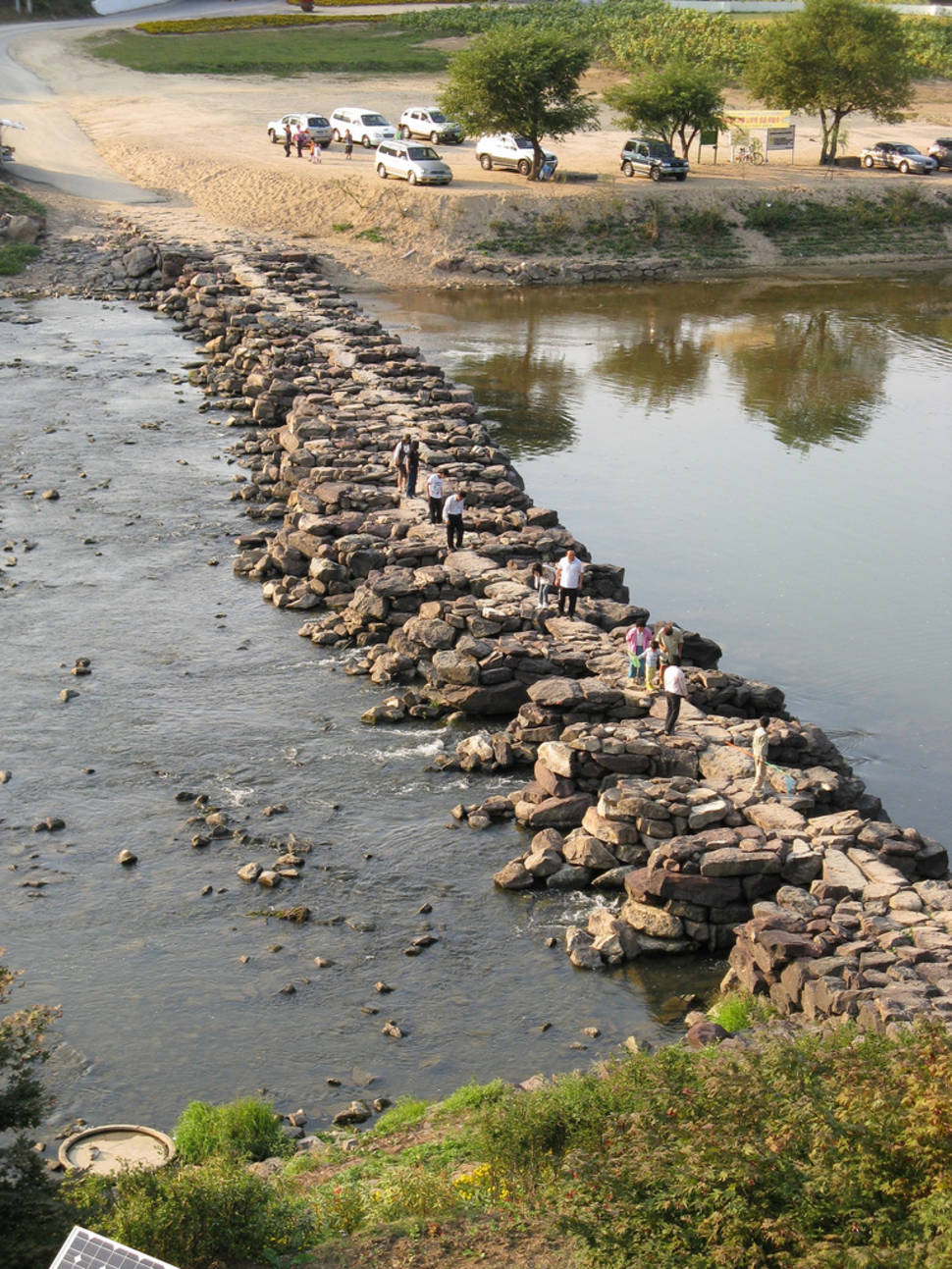 Nonggyo Bridge in South Korea - Best Season
