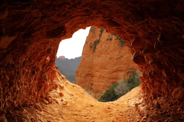 Las Médulas in Spain - Best Season