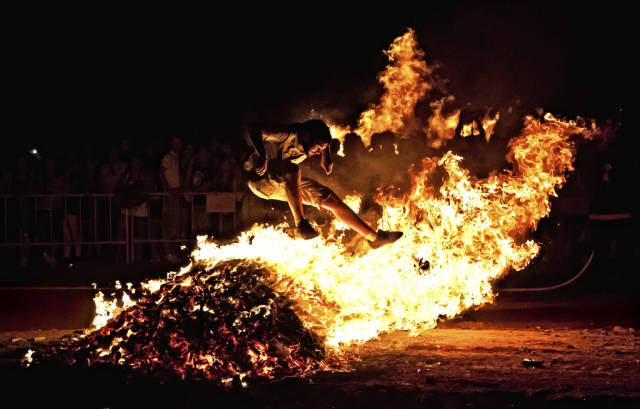 Best time for San Juan Bonfire Festival (Noche de San Juan) in Spain