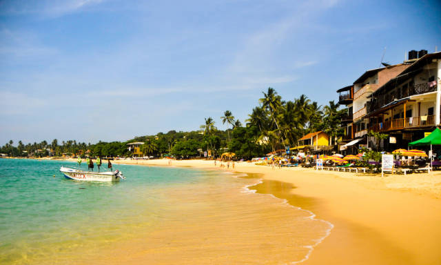 Beach Season on South and West Coast in Sri Lanka - Best Time