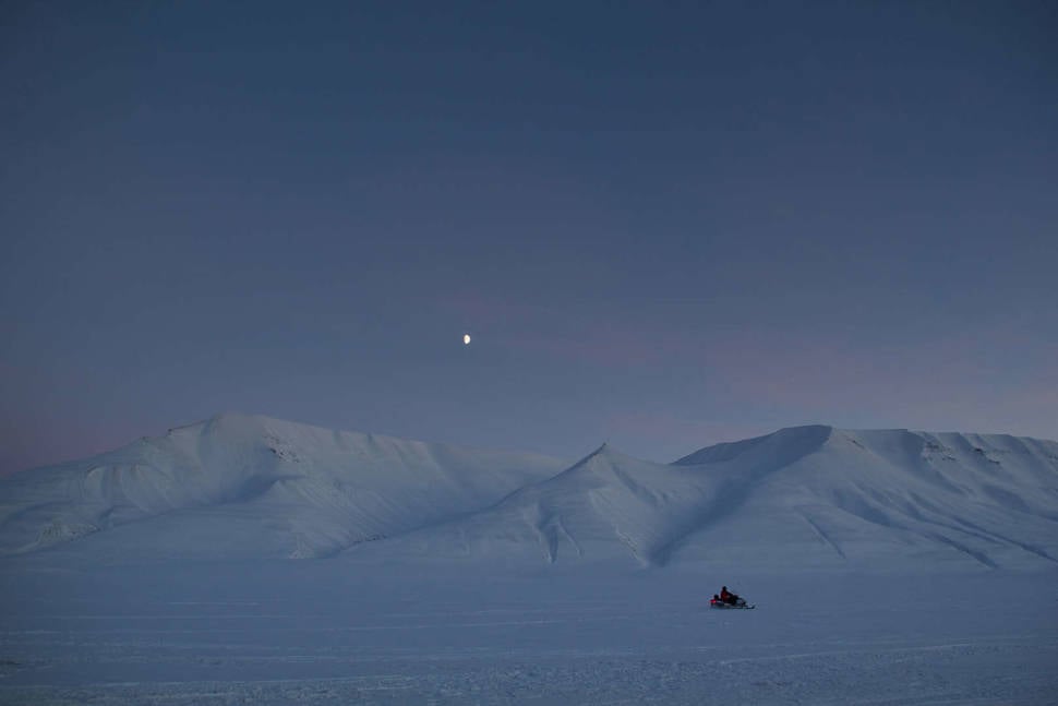 Polar Night in Svalbard - Best Season