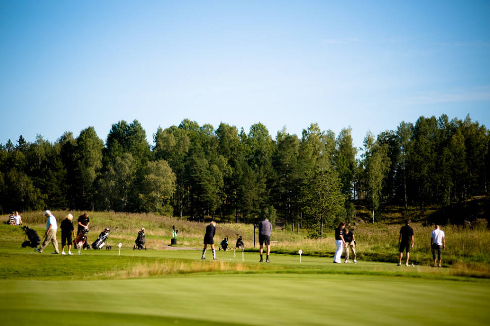 Night Golf in Sweden - Best Season