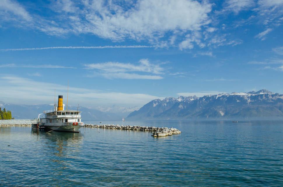 Lac Léman or Lake Geneva Cruise in Switzerland - Best Season