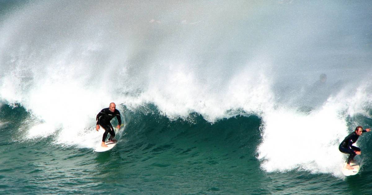 Surfing Around Sydney in Sydney - Best Time