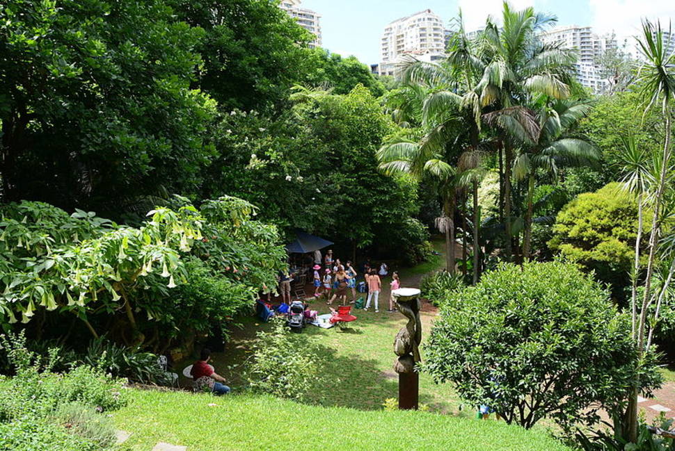 Best time to see Wendy's Secret Garden in Sydney