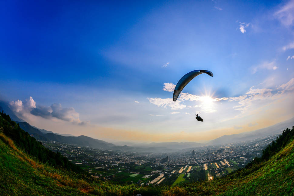 Paragliding in Taiwan - Best Time