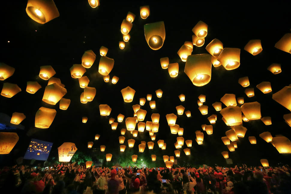 Best time for Pingxi Sky Lantern Festival in Taiwan