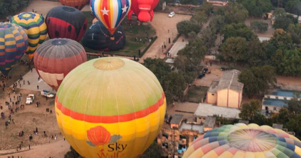 Balloon Air Safari in Taj Mahal and Agra - Best Time