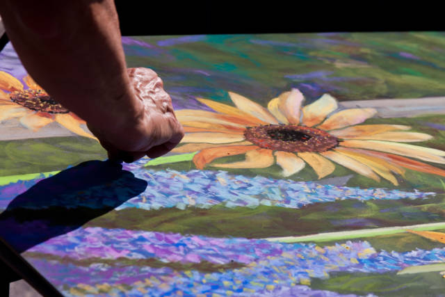 Sunflowers with a simple chalk