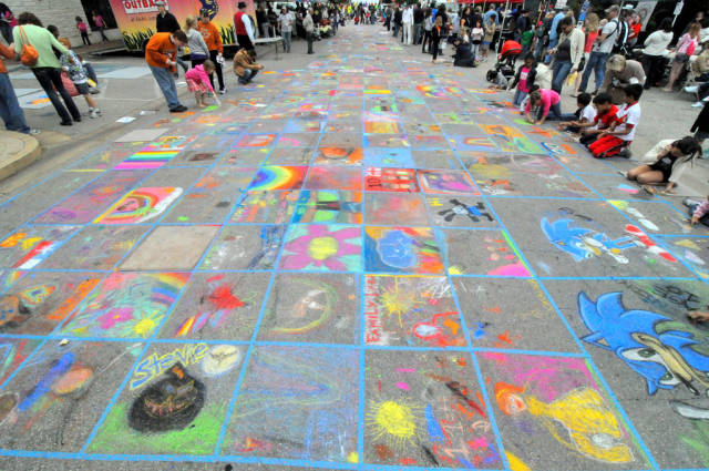 Round Rock Chalk Walk and Arts Festival in Texas - Best Time