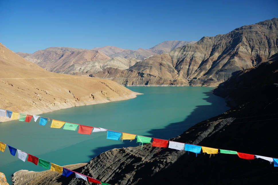 Yamdrok Lake
