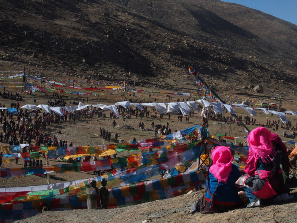 Best time to see Saga Dawa Festival in Tibet