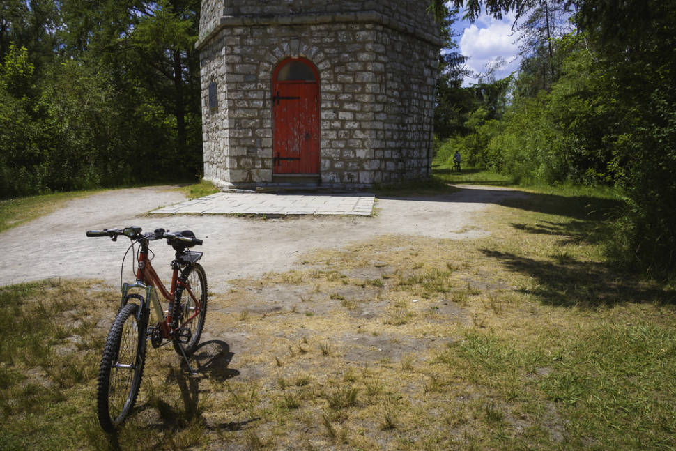 The Gibraltar Point Lighthouse in Toronto - Best Season