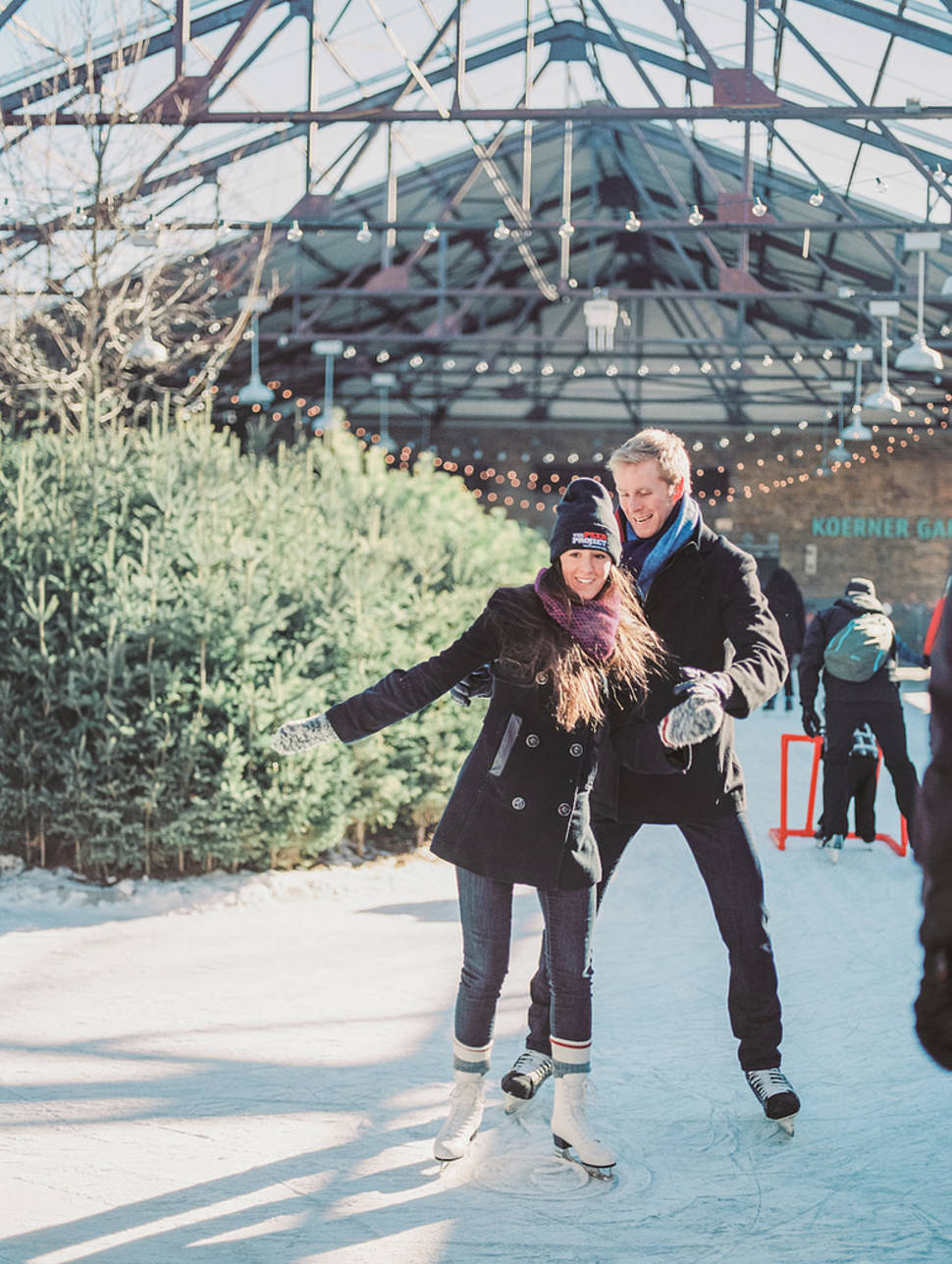 Evergreen Winter Village in Toronto - Best Time