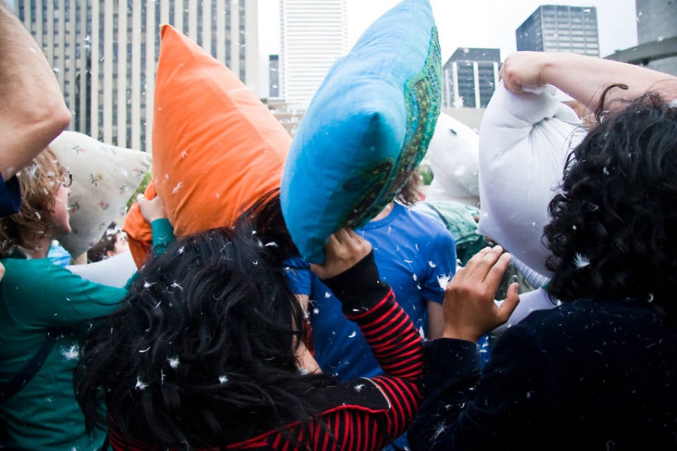 Giant Pillow Fight in Toronto - Best Season