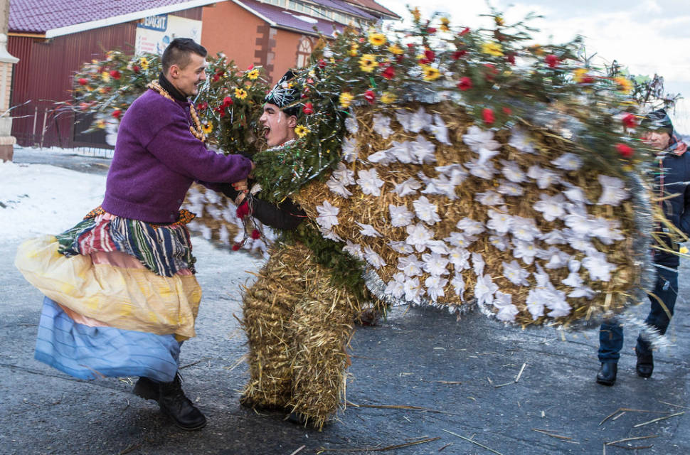 Krasna Malanka in Ukraine - Best Time