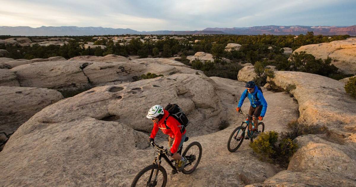 Biking in Zion National Park in Utah - Best Time