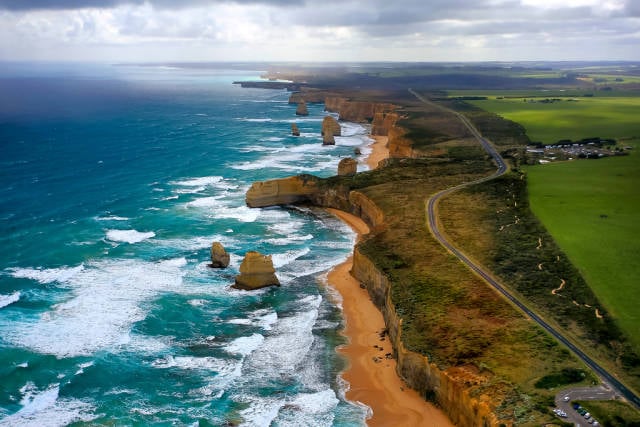 The Twelve Apostles & The Great Ocean Road