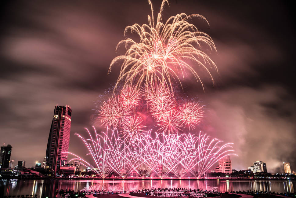 Best time for Da Nang International Fireworks Competition in Vietnam