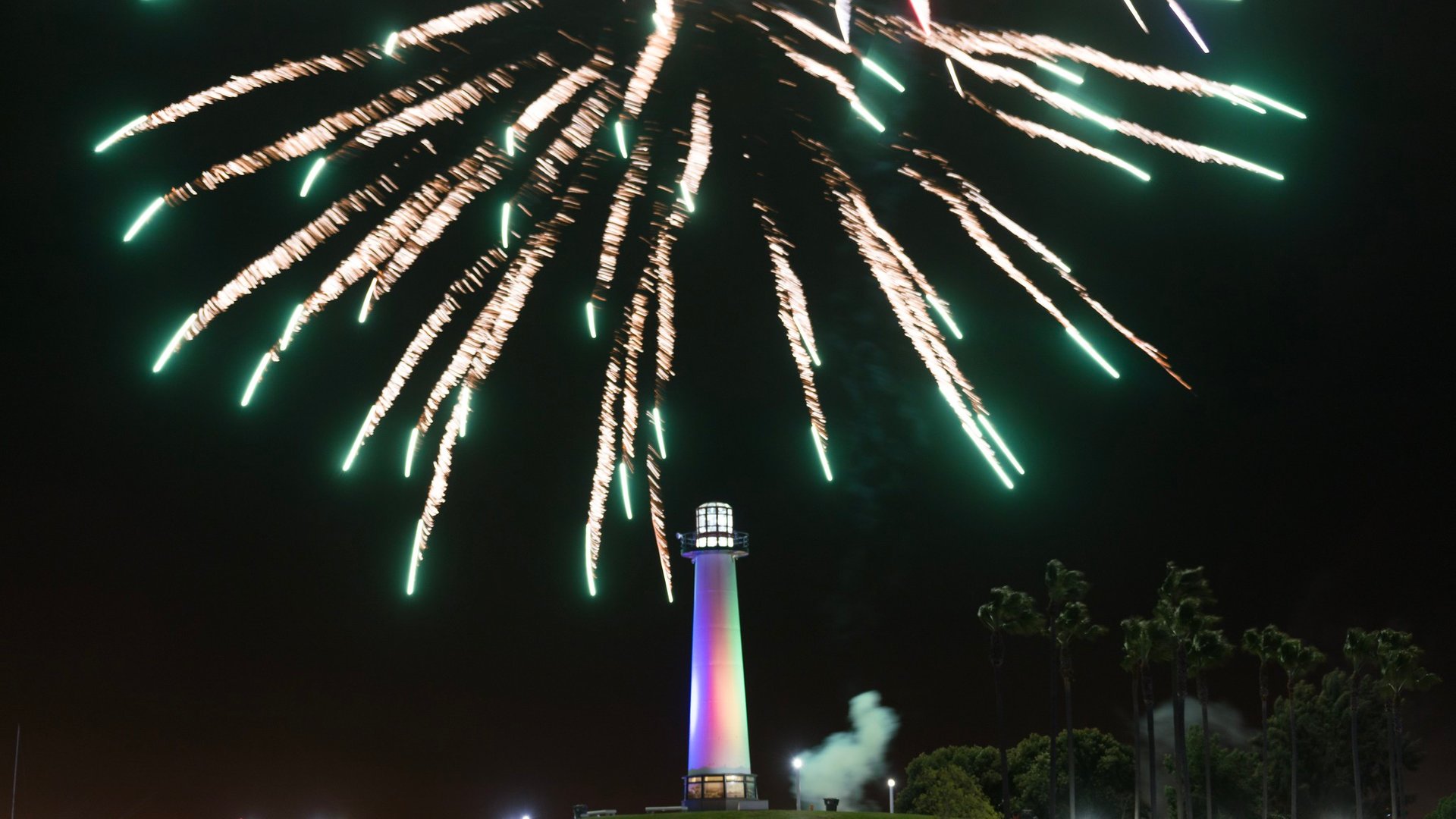 Dónde puedes ver fuegos artificiales en la Bahía de Tampa durante la  víspera de Año Nuevo?