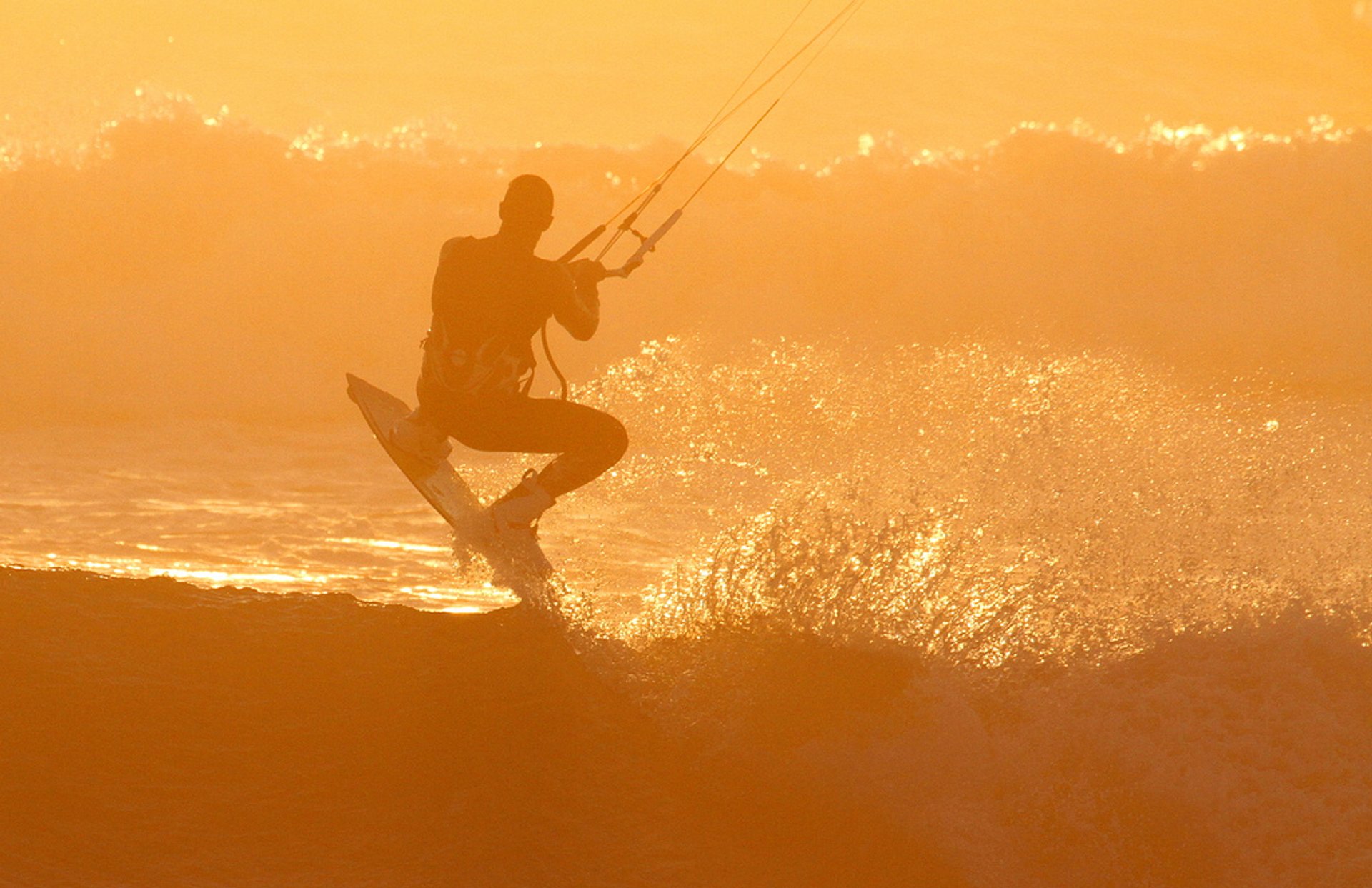 Perfect Kitesufring in Cape Town - Best Time