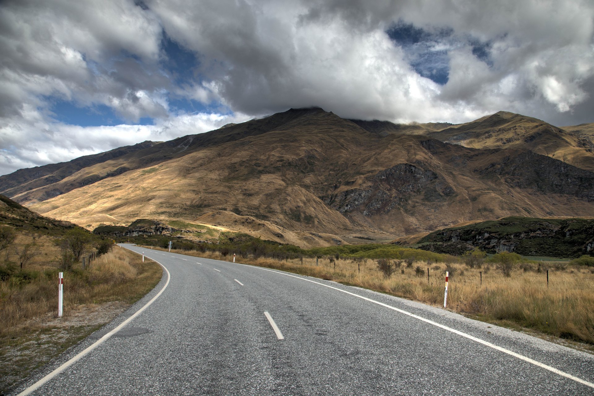 Crown Range Road