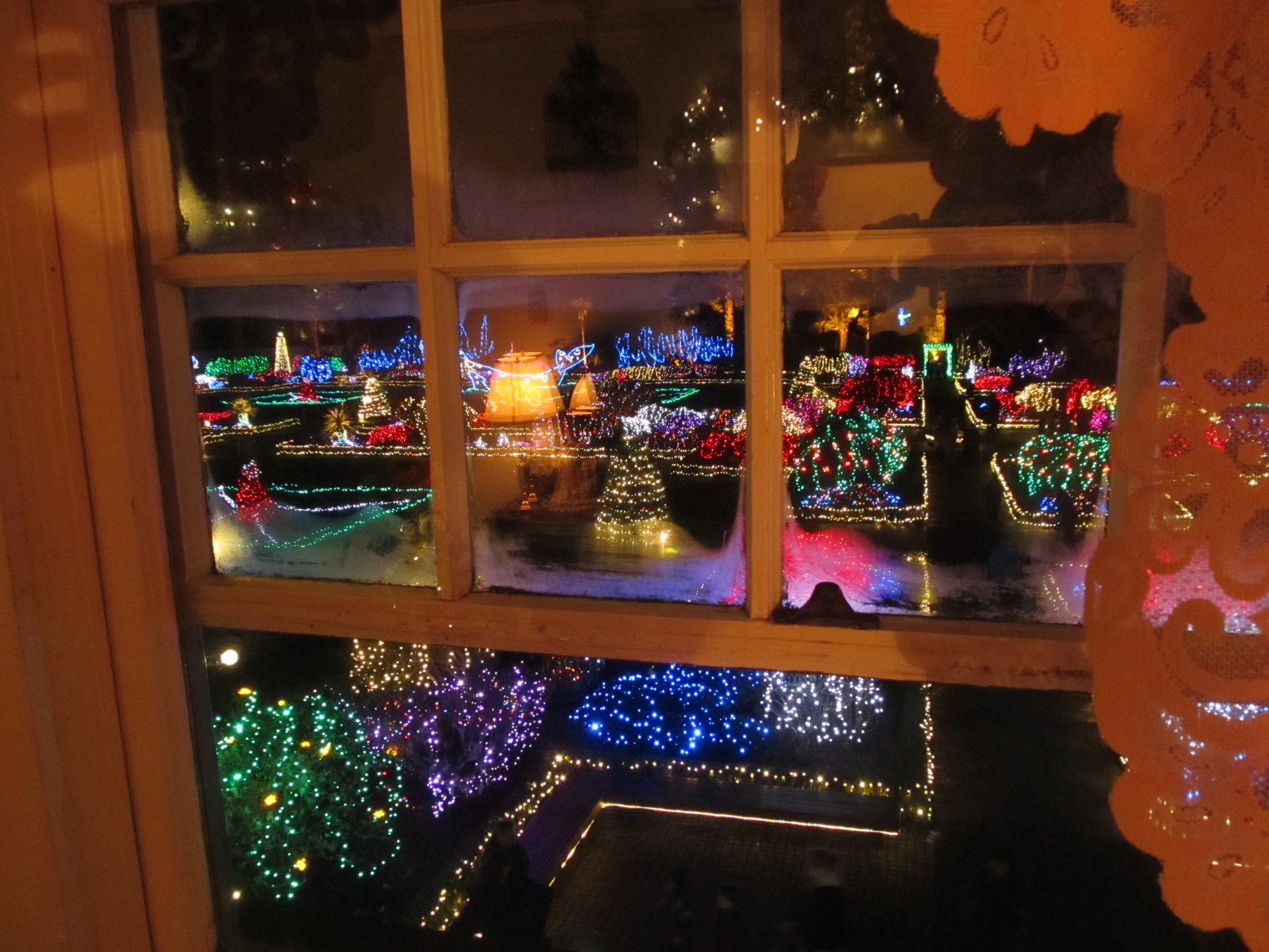 Oregon's Christmas Light Displays 2022-2023 - Dates