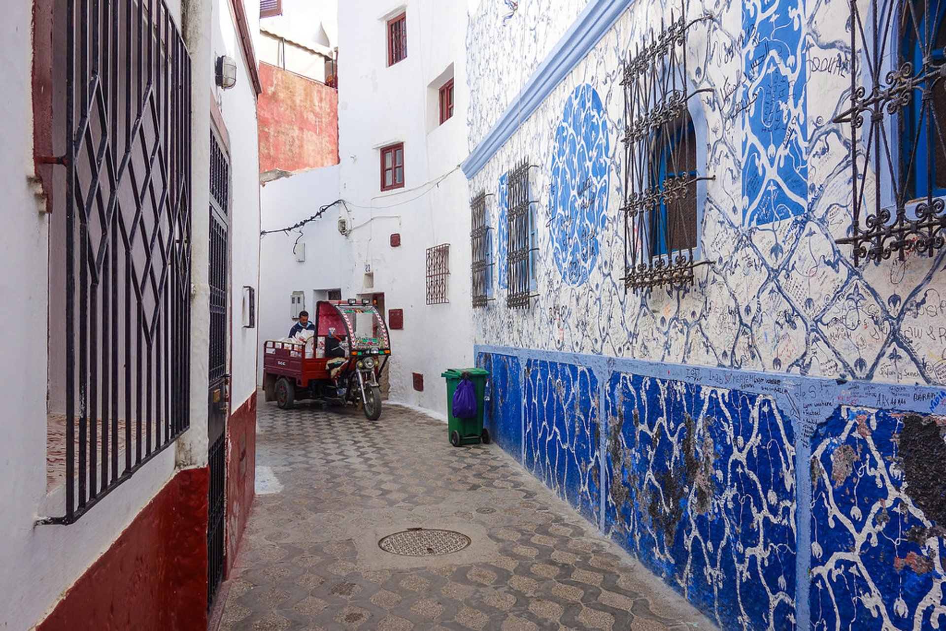 El Moussem Cultural de Asilah (Asilah Arts Festival)