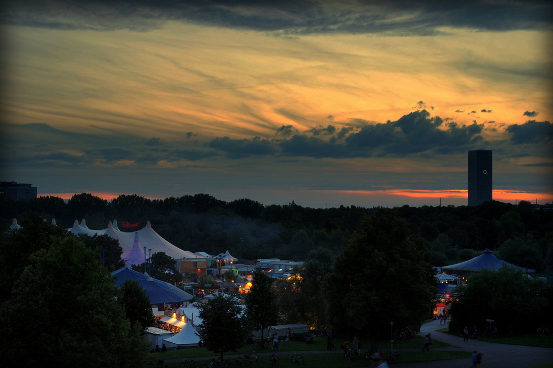 Festival de Verão de Tollwood (Tollwood Sommerfestival)