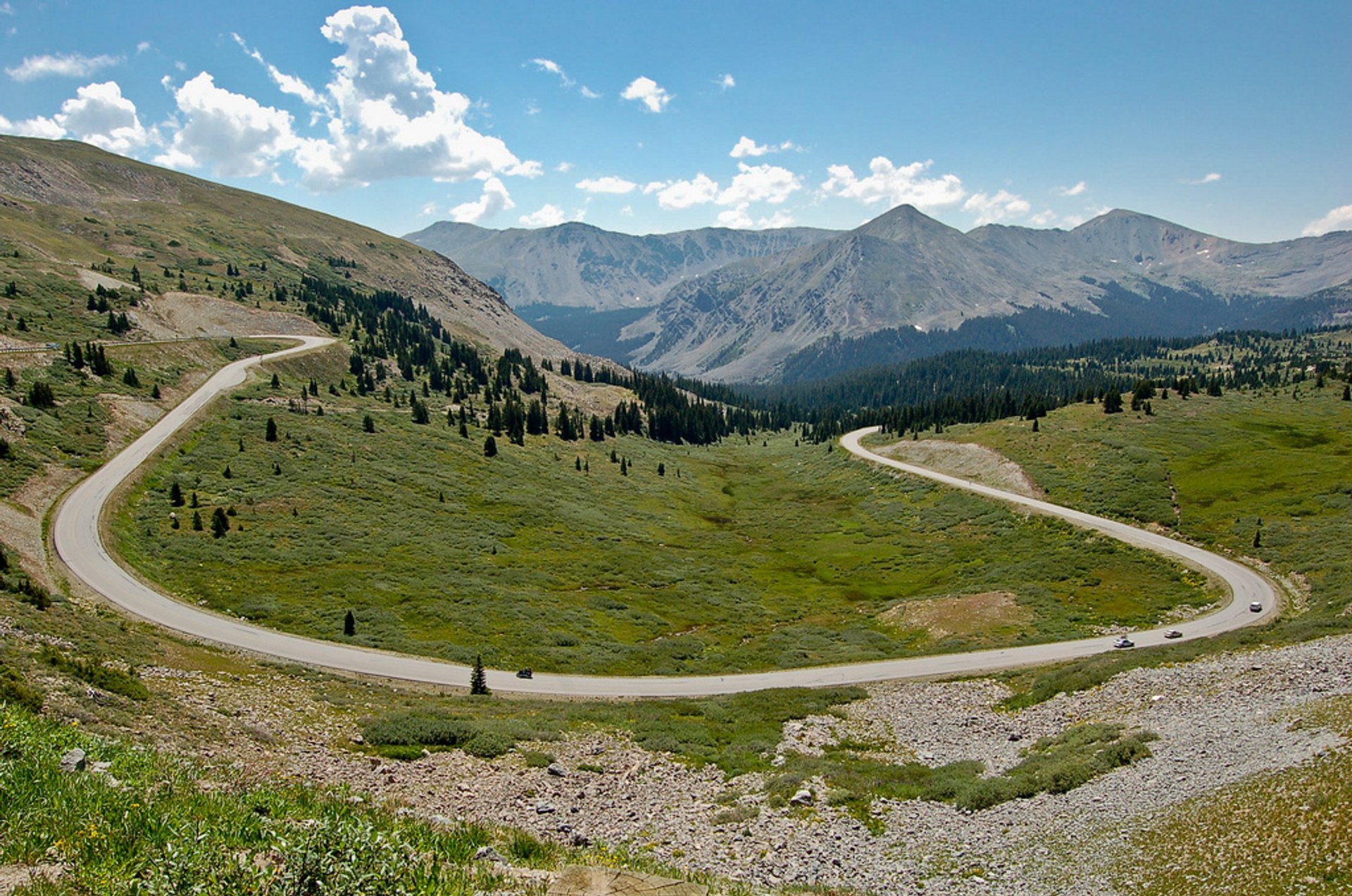 Cottonwood Pass Road