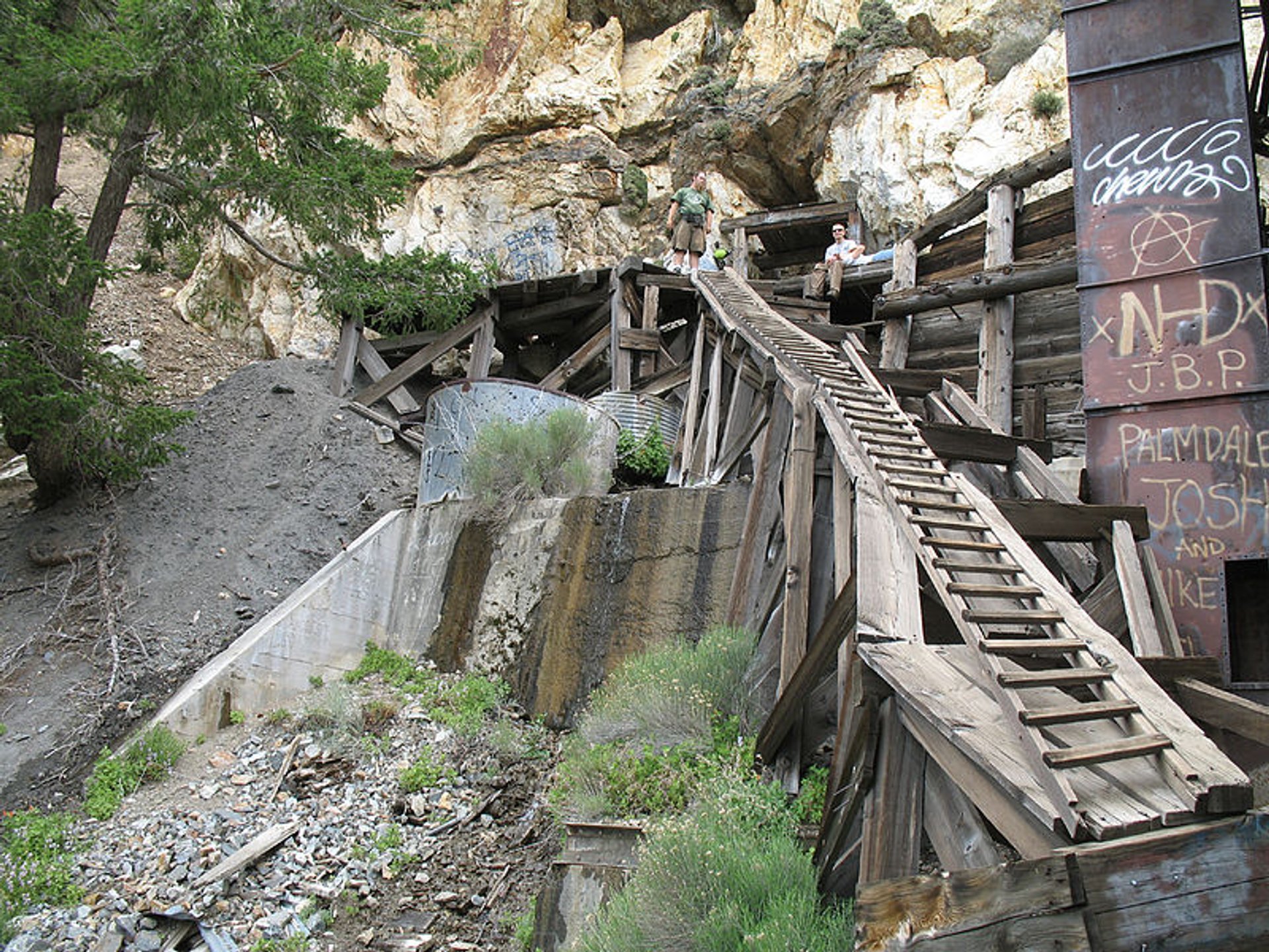 Best time for Big Horn Mine in Los Angeles 2020 - Best Season & Map