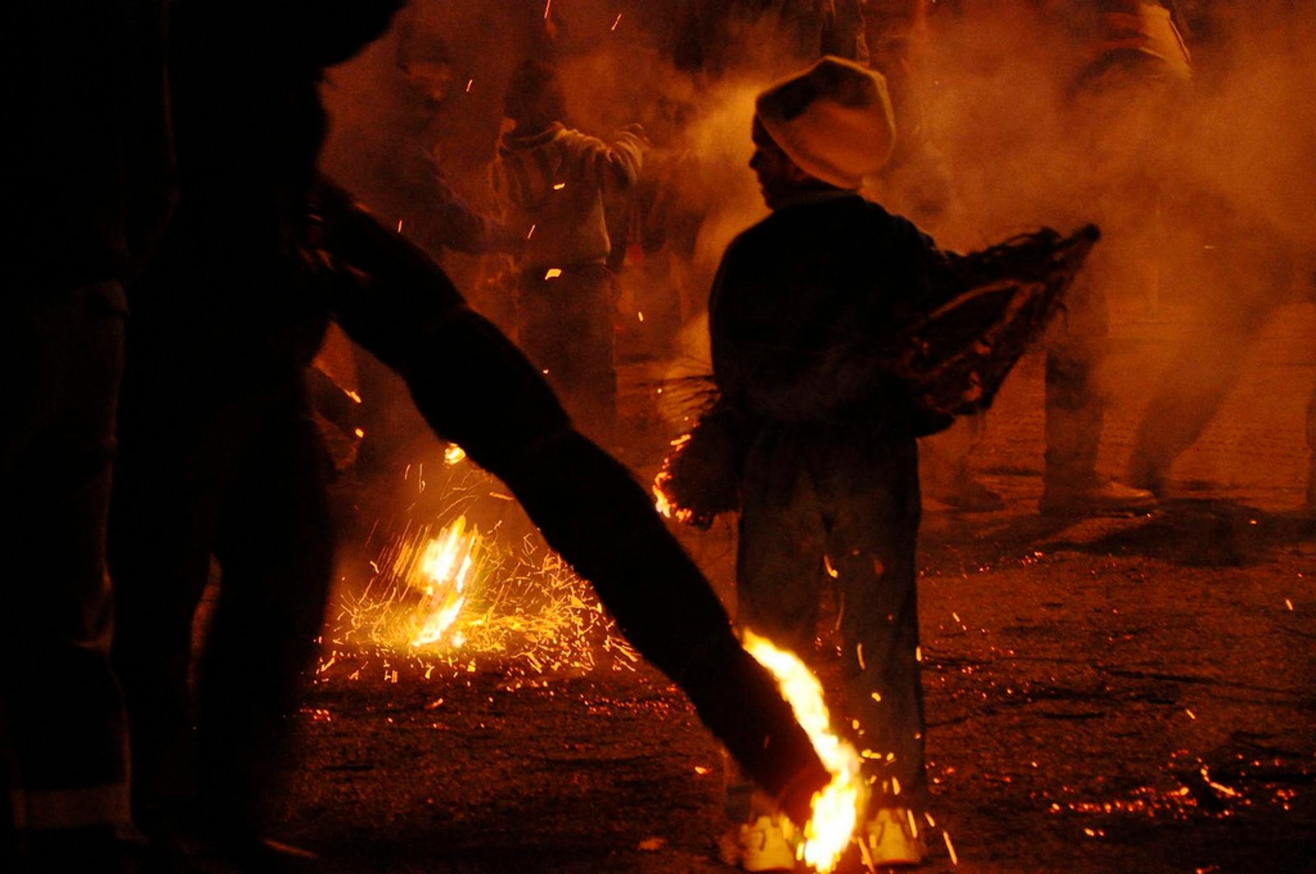 Los Escobazos en Jarandilla de la Vera