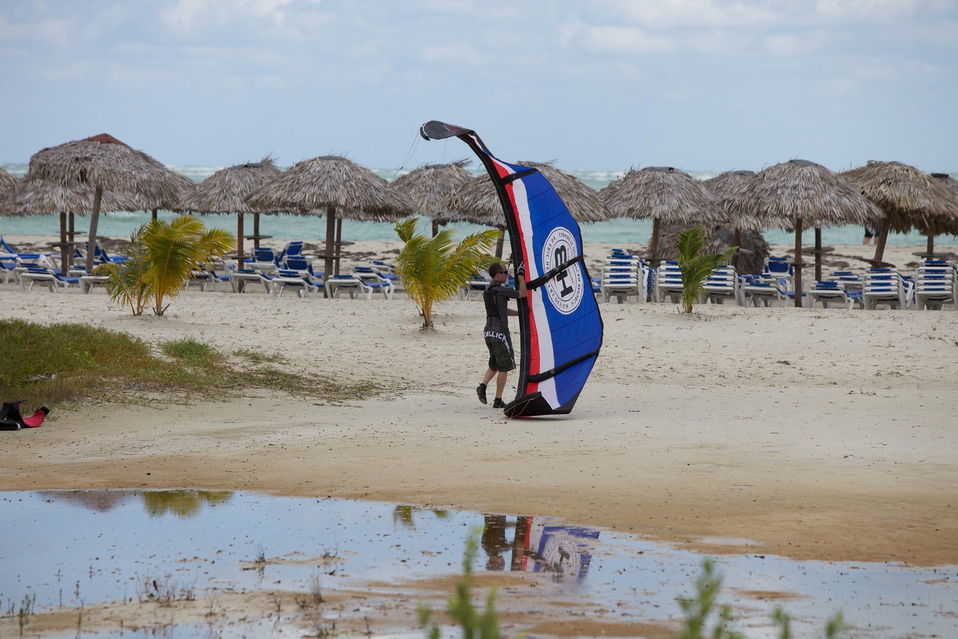 Kitesurfing