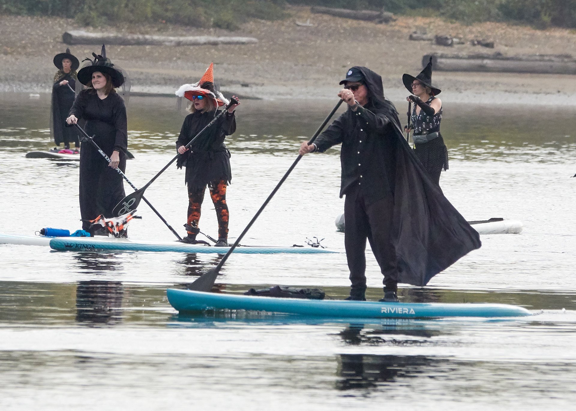 Witch Paddle no rio Willamette