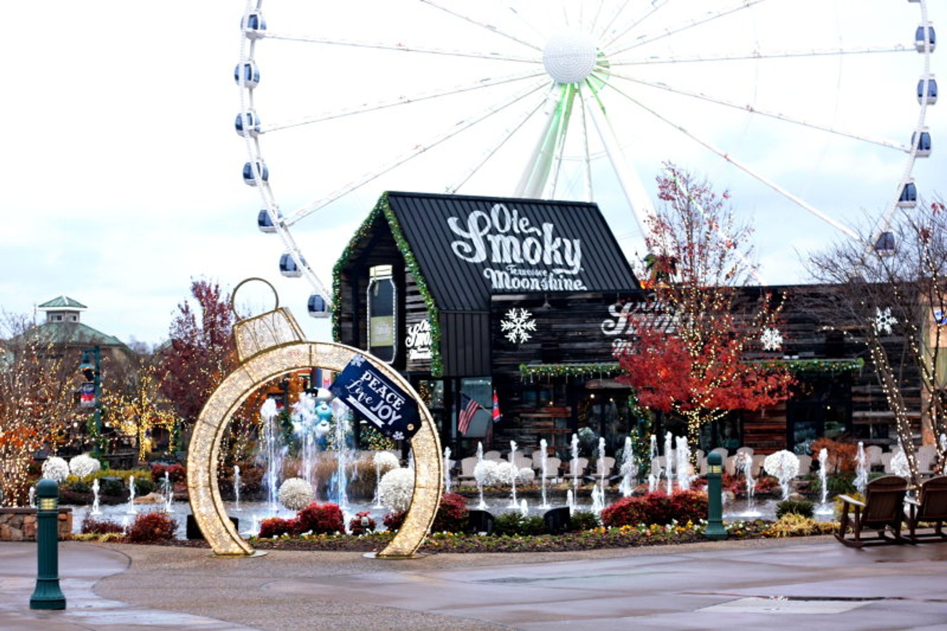 Christmas Parade Gatlinburg 2020