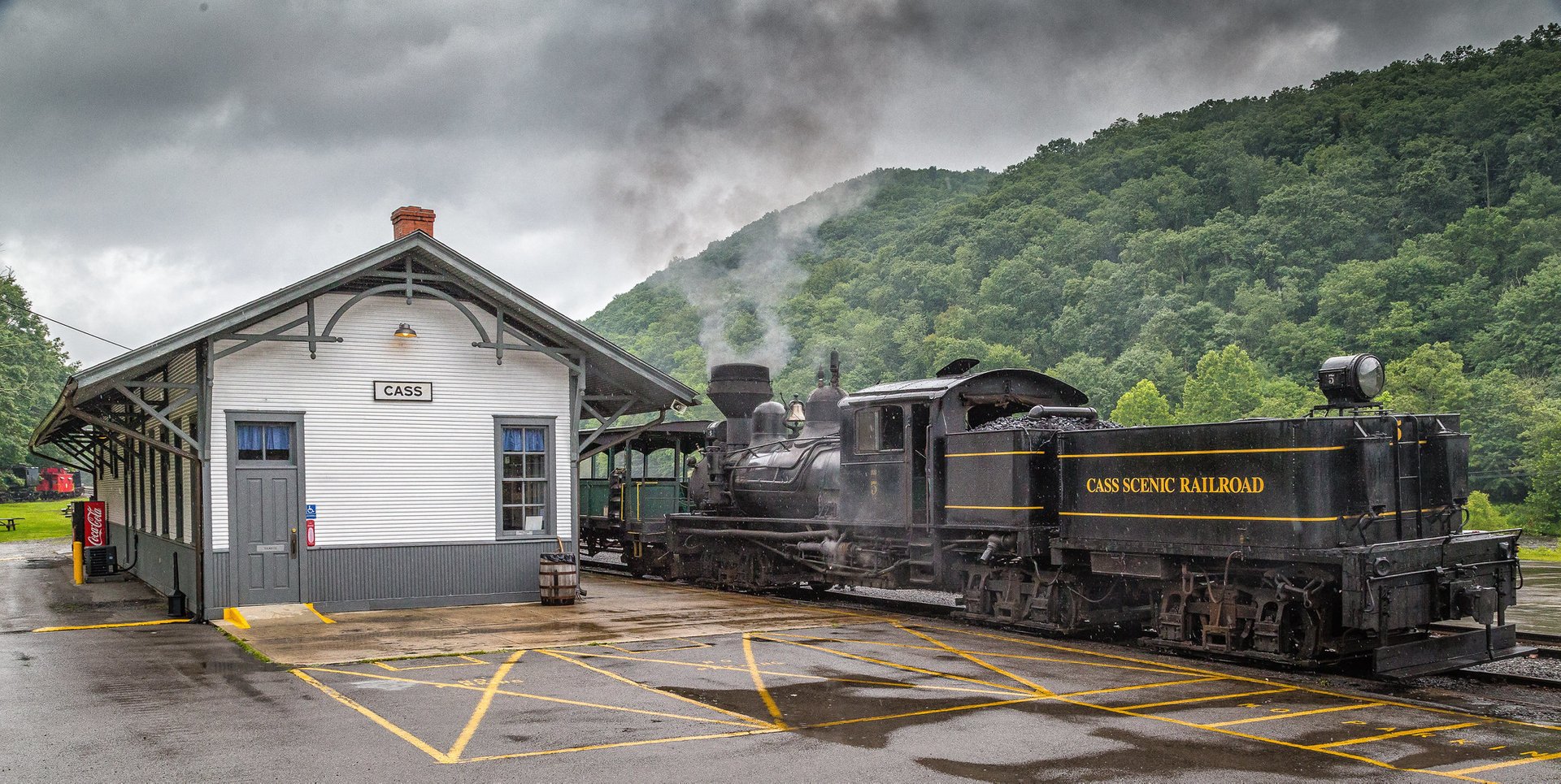 Mountain Rail West Virginia  Scenic Train Rides in West Virginia