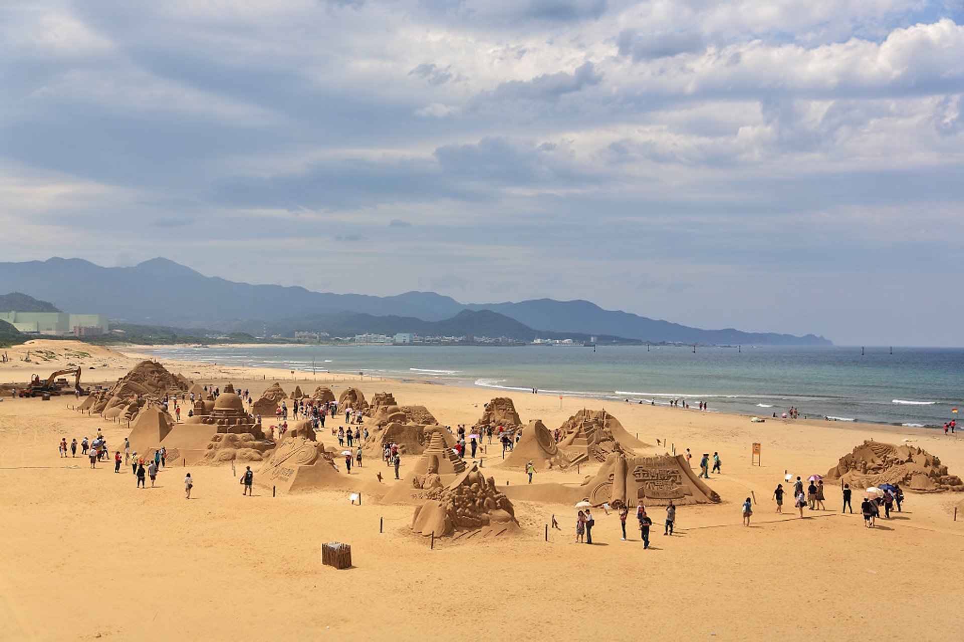 Disney Sand Sculptures at Taiwan's Fulong Beach